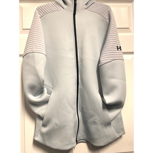 Under Armour Two colors available SPECIAL SALE❗️❗️ - Picture 2 of 7